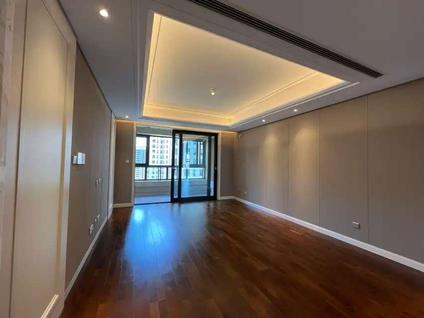 徐汇龙华整租 徐汇公园道壹号(二期)4室2厅/178平/高楼层