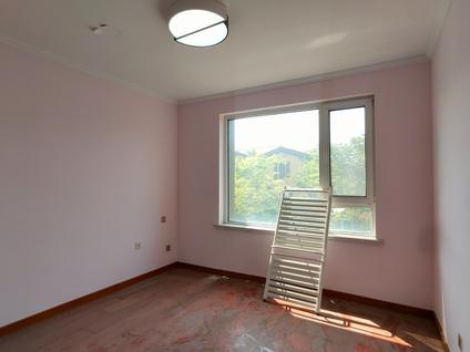 黄岛灵山卫整租 建邦听海(东区)3室2厅/142平/低楼层