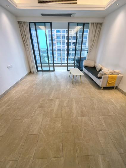 斗门白藤头整租 恒裕江山汇3室2厅/98平/低楼层