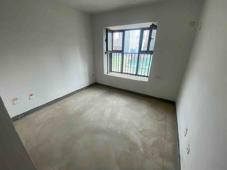 整租·绿地IFC中央公馆B12地块