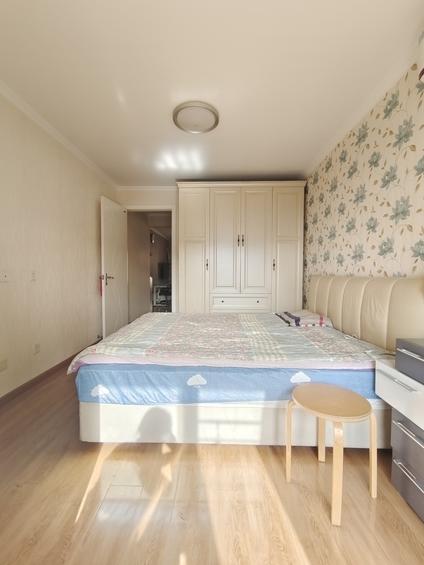 丰台卢沟桥整租 珠光逸景家园(二号院)2室1厅/76平/顶层