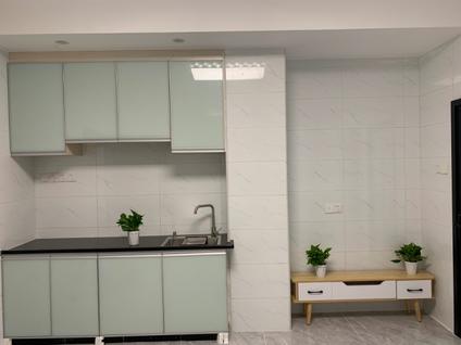 江城江城整租 威丽诗花园1室1厅/35平/中楼层