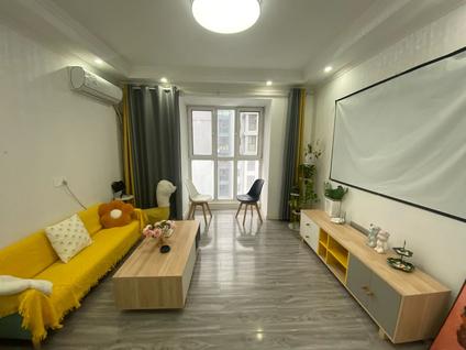 连云海棠整租 龙门山庄2室2厅/114平/高楼层