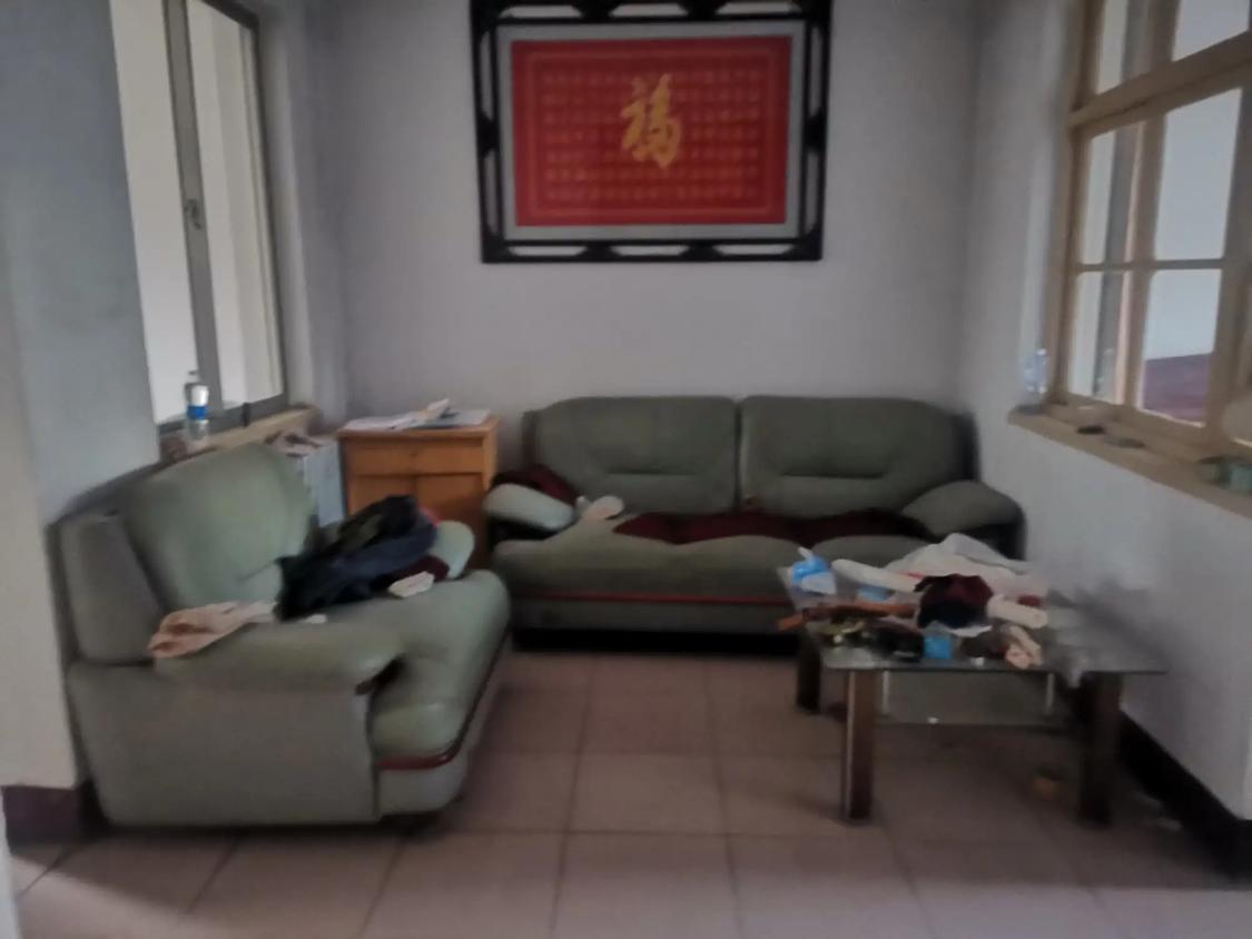 整租·泰山区气象局宿舍