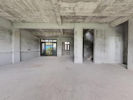 江门保利云上西棠4室2厅215.96平低楼层/共2层