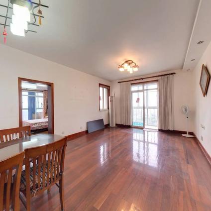 上海叠加苑2室1厅109.58平高楼层/共18层