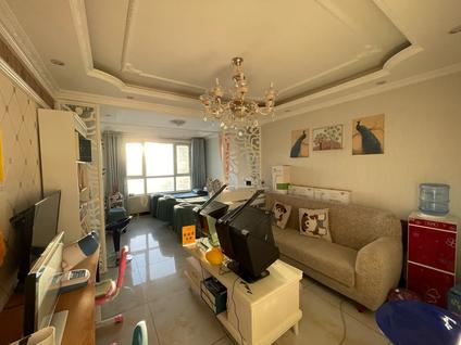 城北朝阳整租 金盘小区1室1厅/44平/中楼层