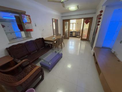 罗湖布心整租 松泉公寓4室2厅/93平/低楼层