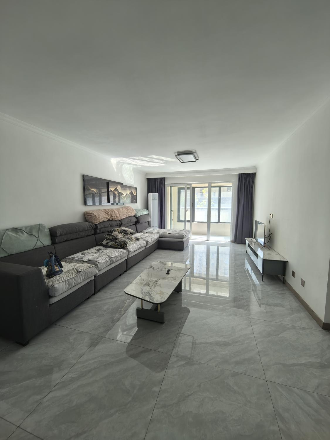 整租·御湖蓝湾