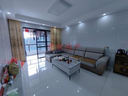 源城源城整租 天和城3室2厅/117平/高楼层