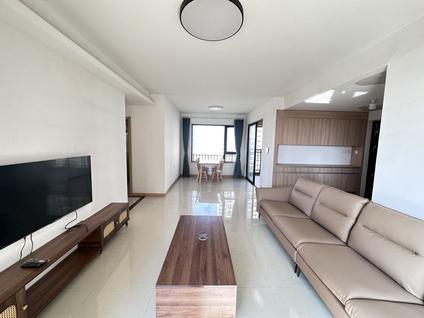 江海外海整租 江悦城公园里3室2厅/117平/低楼层