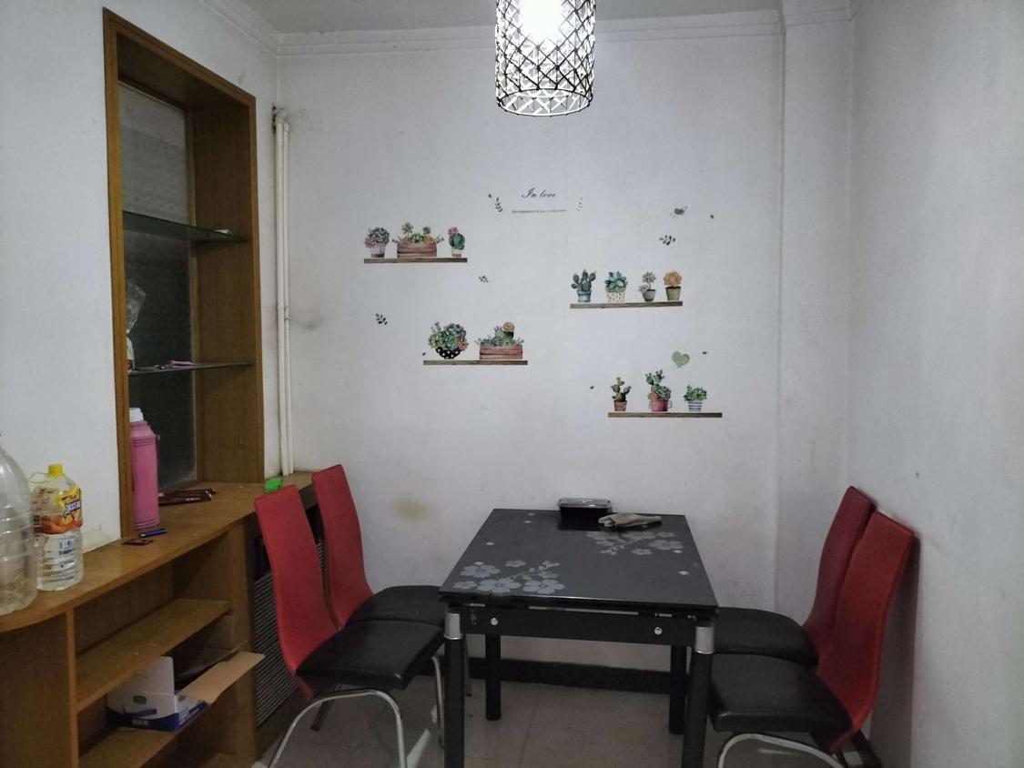 整租·车辆厂宿舍