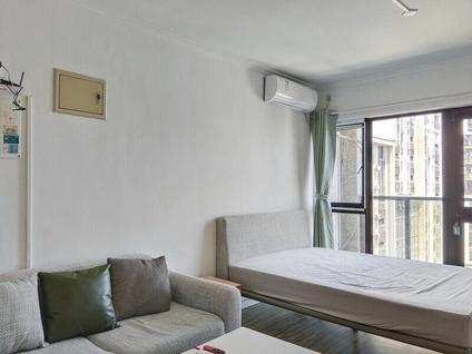 朝阳潘家园整租 10AM新坐标1室1厅/40平/高楼层