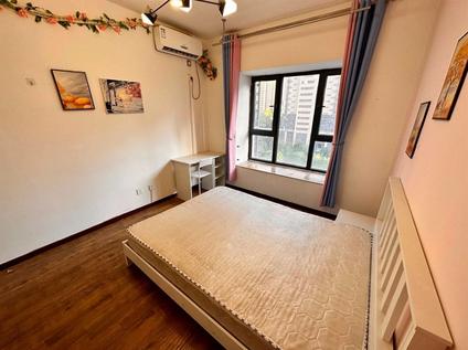 石景山玉泉路西合租 远洋山水(南区)3室1厅/101平/高楼层