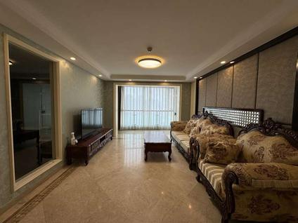 朝阳东大桥整租 世茂宫园1室1厅/115平/低楼层