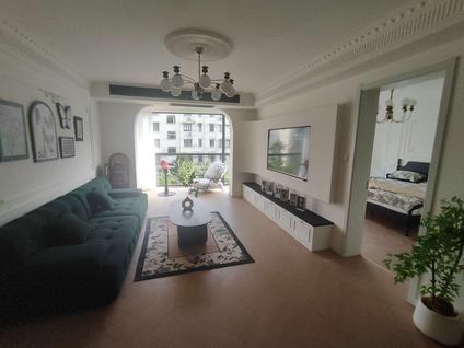 宝山大华整租 馨华苑2室2厅/110平/中楼层