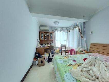 顺德乐从整租 依云水岸(三期)4室2厅/190平/高楼层