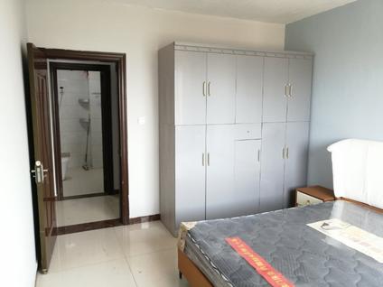 牡丹火车站整租 龙燕阳光城2室2厅/95平/顶层