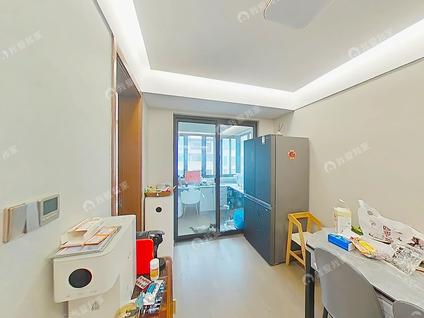 雨花台板桥新城整租 石林云城4室2厅/128平/高楼层