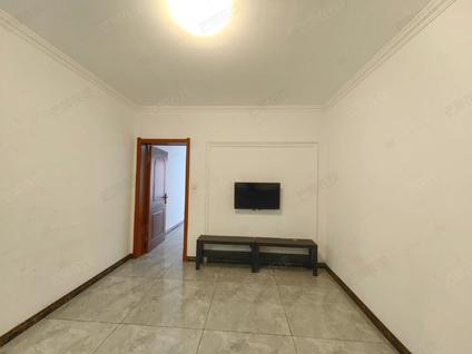 皇姑北行整租 嘉陵苑2室1厅/75平/低楼层