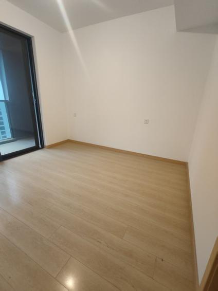 鄞州白鹤整租 江望悦府3室2厅/136平/中楼层