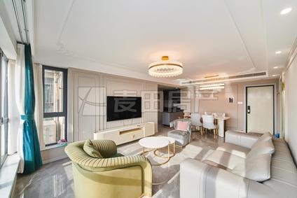 朝阳太阳宫整租 太阳公元(北区)3室2厅/121平/高楼层