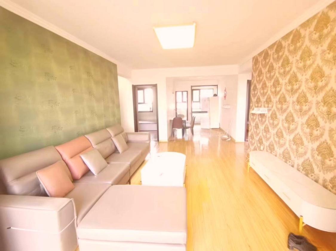 整租·藏龙福地