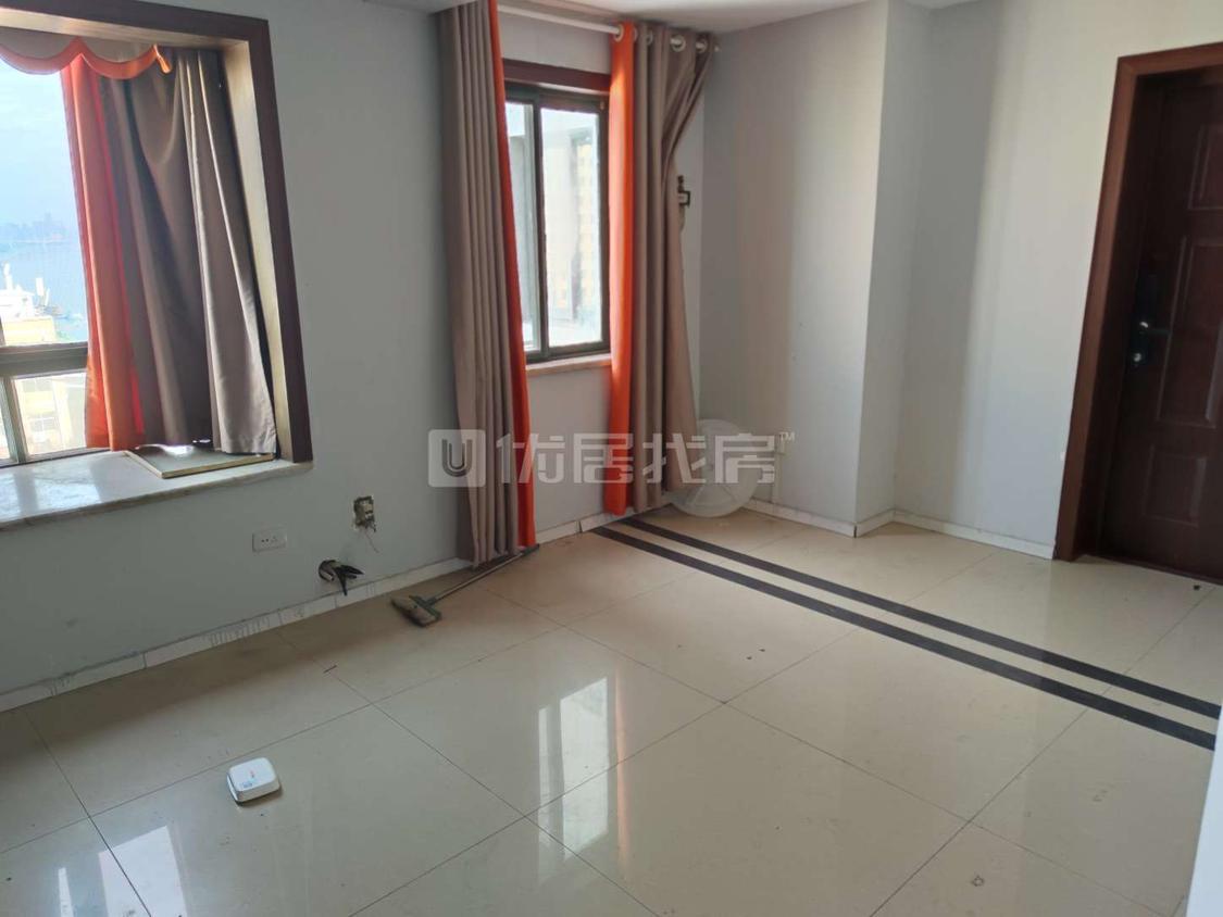 整租·滨江国际