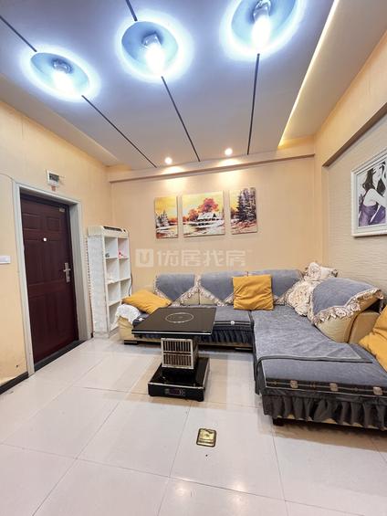 汇川汇川整租 大成帝景2室1厅/62平/高楼层