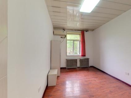 和平劝业场整租 锦州道2室0厅/25平/中楼层