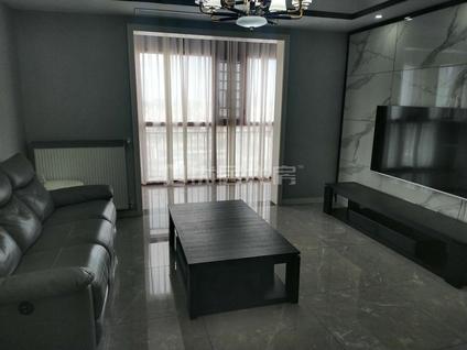 东宝东宝整租 华铭广场3室2厅/135平/高楼层