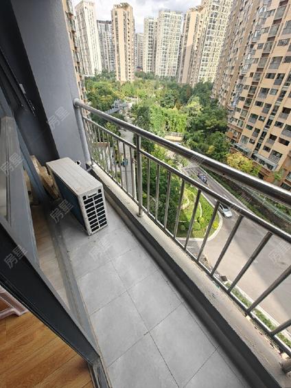 盘龙江东整租 中洲阳光2室1厅/55平/低楼层