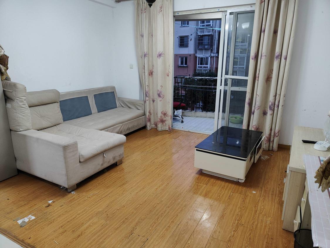 合租·和亭佳苑