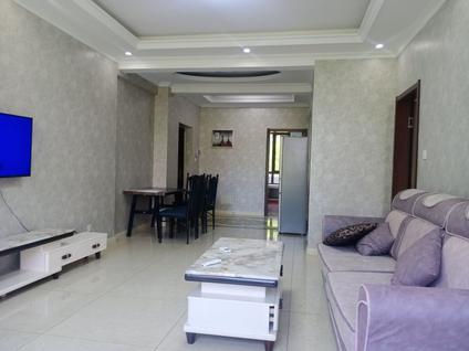 开发区金石滩整租 金石城4室2厅/110平/低楼层