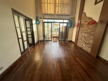 浦东南码头整租 东方名筑4室2厅/177平/高楼层