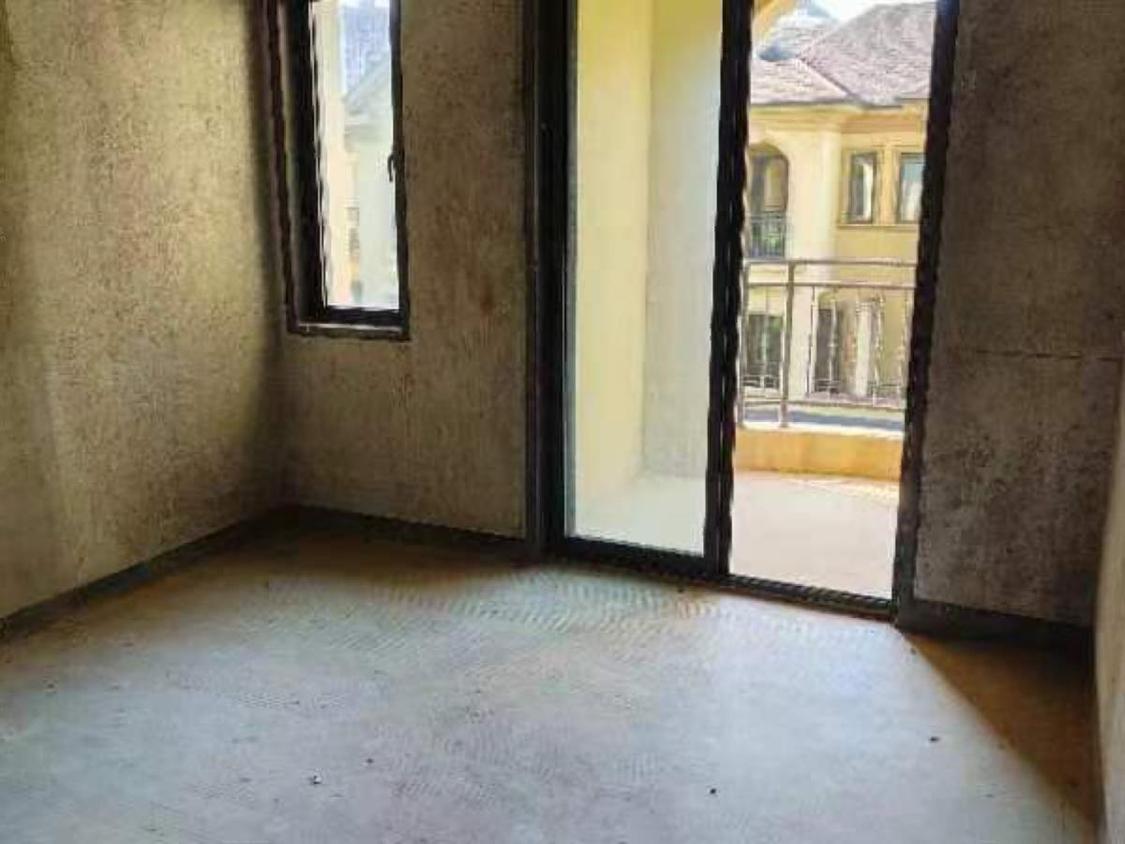 整租·花样年麓湖国际