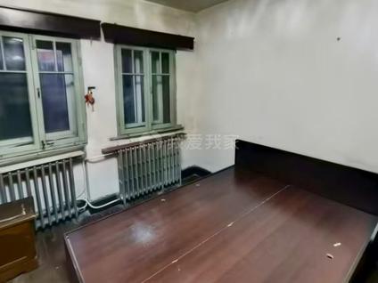 和平体育馆街整租 岳阳道1室0厅/16平/中楼层