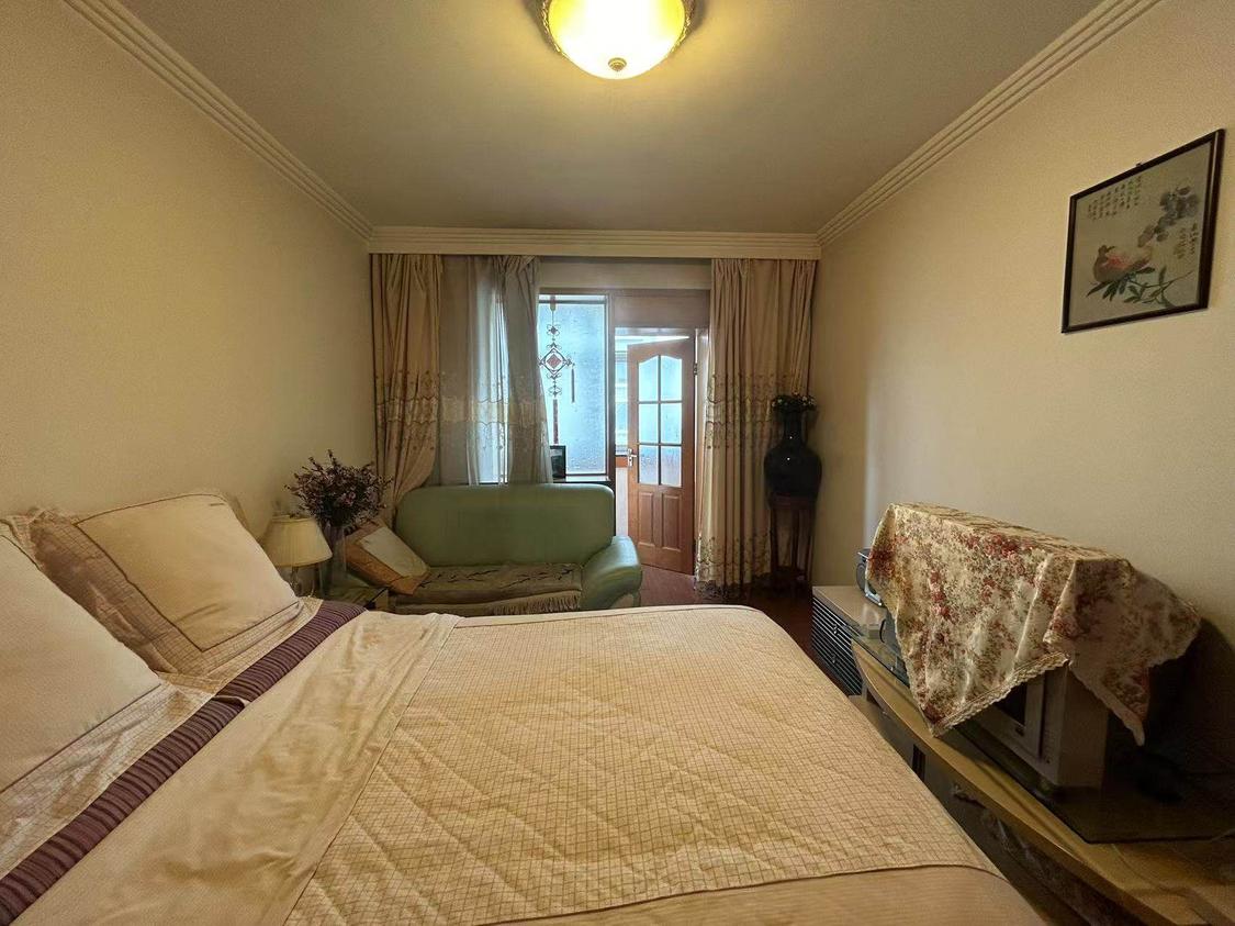 整租·省贸易经济合作厅家属院