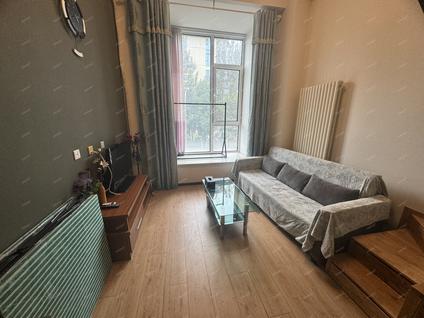 丰台云岗整租 西山国际中心1室1厅/40平/低楼层