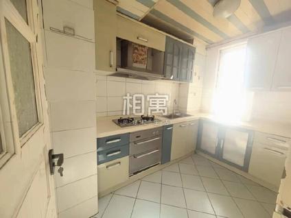 石景山苹果园合租 首钢金顶街(五区)3室1厅/22平/低楼层