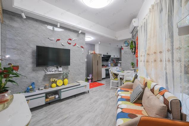 北京宝龙旁,新社区,拧包入住2室1厅 | 67.03㎡ | 西 北 | 保利中庚首开乌山九巷SOHO低楼层/共7层