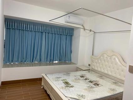 江城江城整租 威丽诗花园3室2厅/118平/低楼层