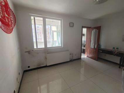 北辰宜兴埠整租 宜鹏园2室1厅/71平/中楼层