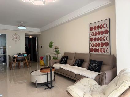 长兴长兴整租 恒大悦龙台3室2厅/100平/低楼层