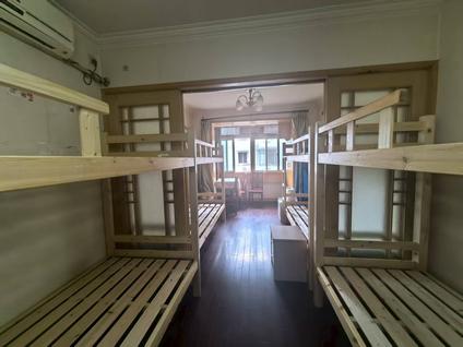黄浦豫园整租 桃源新村1室1厅/44平/低楼层