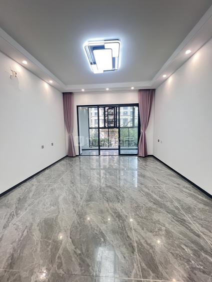 五华泛亚科技新区整租 融创君庭云邸3室2厅/127平/低楼层