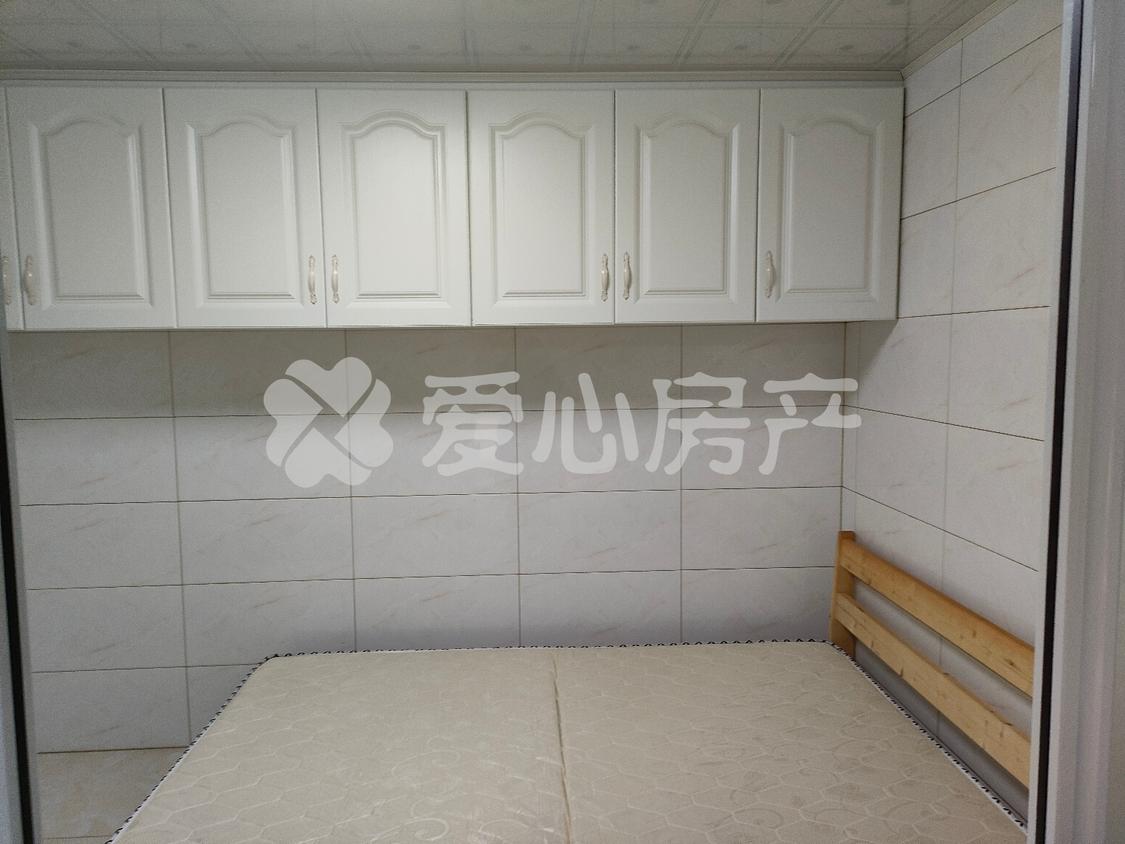 整租·滨江花园