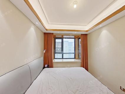 石景山古城整租 中海寰宇天下(景山府)3室2厅/124平/高楼层