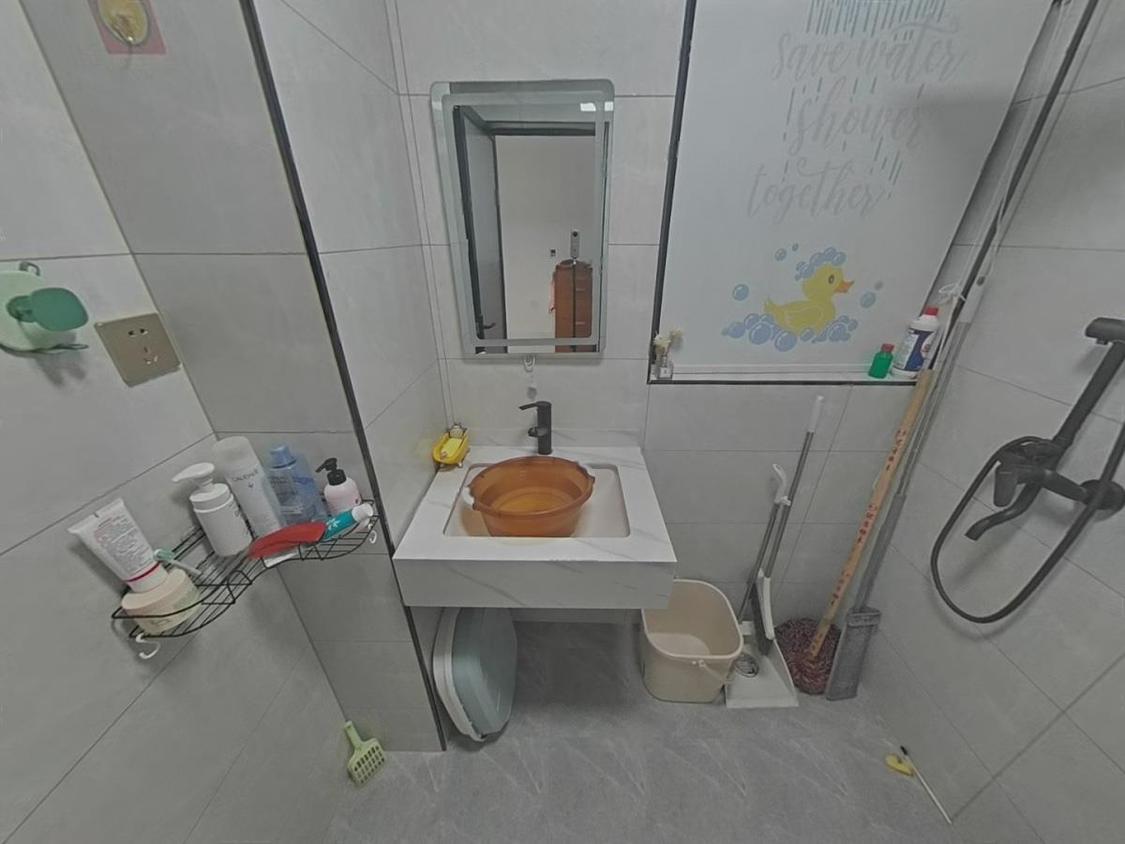 整租·劳动公园里