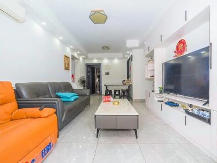 北京华盛峰荟名庭4室2厅79.97平低楼层/共32层